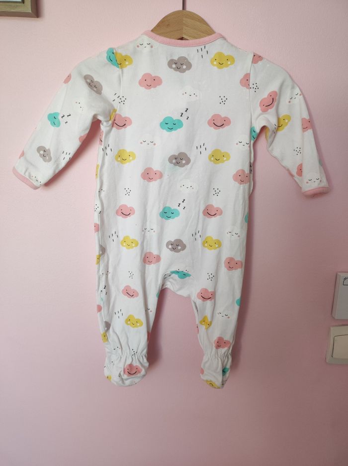 Pyjama - photo numéro 2