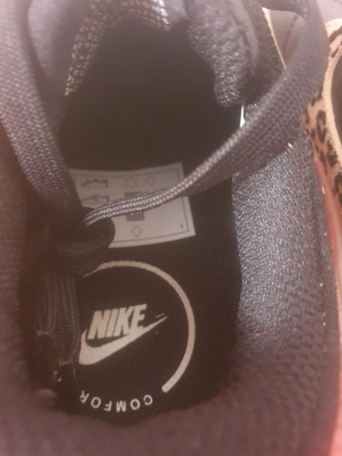 Nike Plateforme "Léopard " (36.5) - photo numéro 6