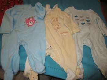 3 babygros 6 mois