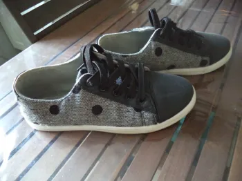 baskets Liberto taille 36