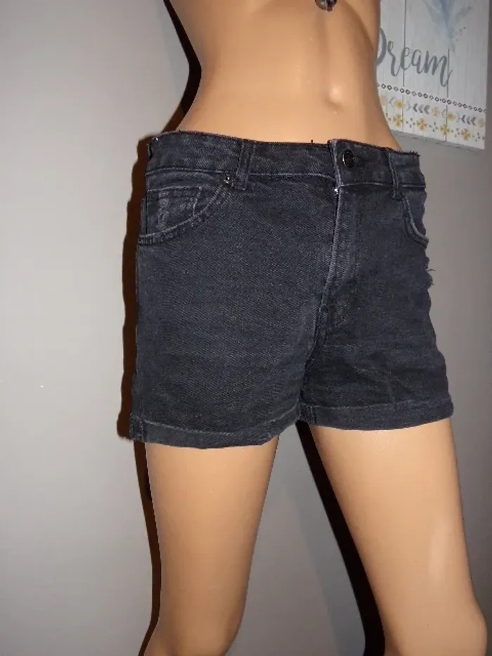 Short taille haute - photo numéro 2