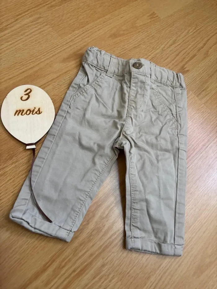 2 pantalon - photo numéro 2