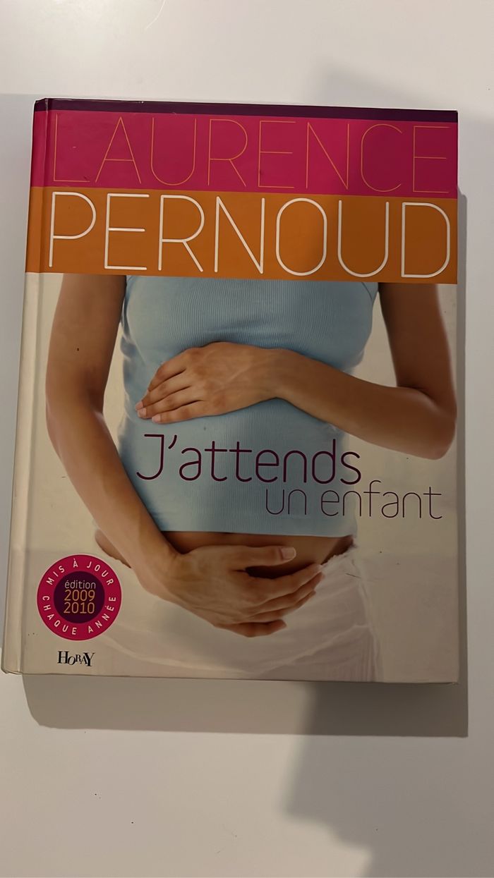 Livre « j’attends un enfant »