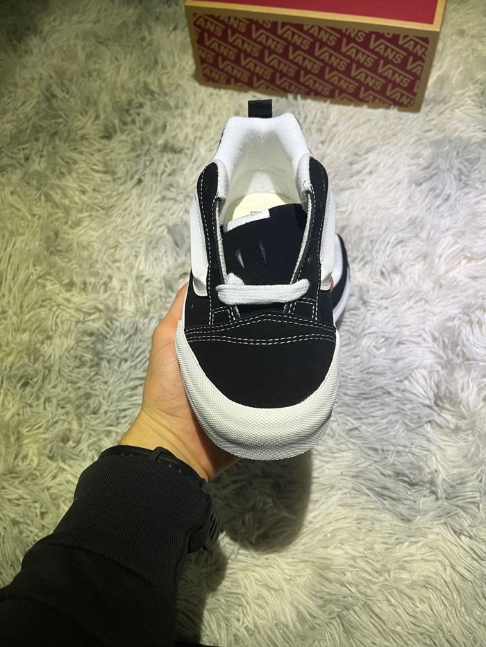 Vans Knu School blanches et noires taille 36 neuves - photo numéro 5