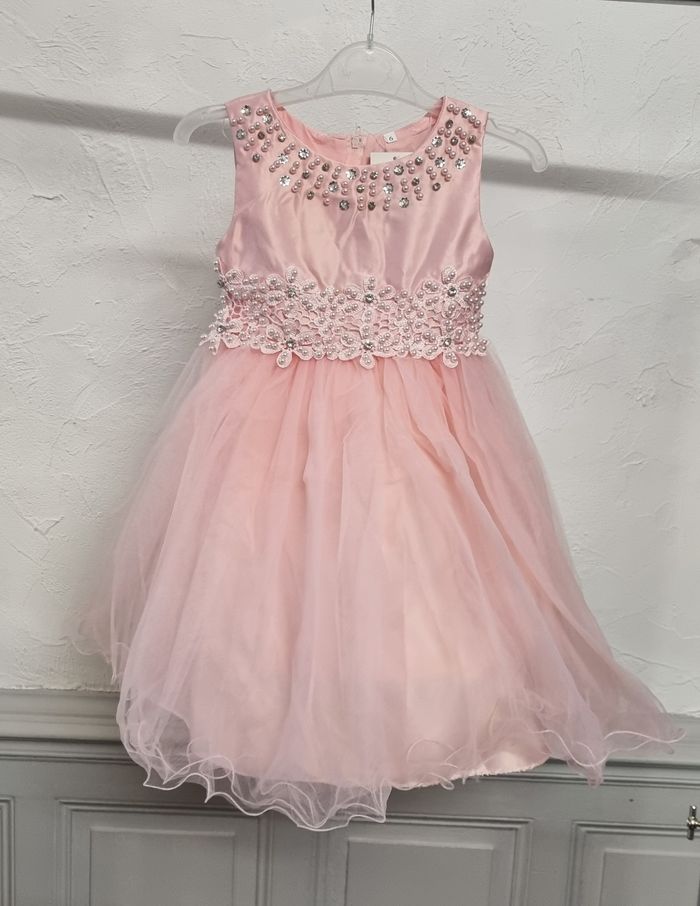 robe cérémonie fille couleur saumon buste satiné perlées dentelle à la taille bas en tulle mariage taille 4 ans - photo numéro 2