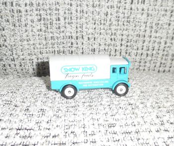 Miniature camion Corgi