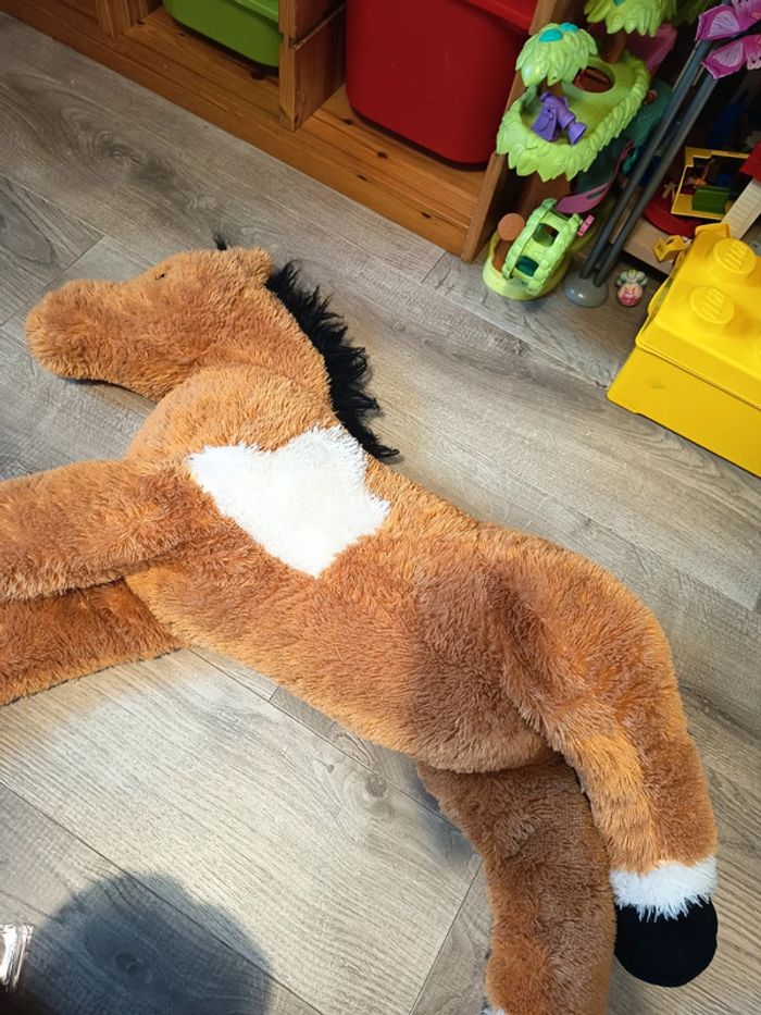 Grande peluche cheval allongé - photo numéro 3