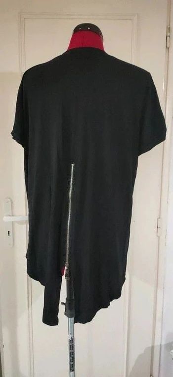 T shirt long zippé dans le dos