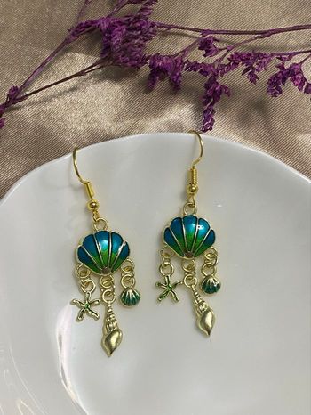 Boucles d’oreilles coquillages bleu et vert