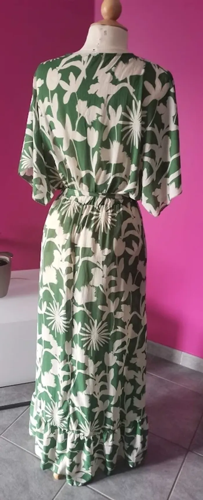 Robe Kilky  taille U - photo numéro 3