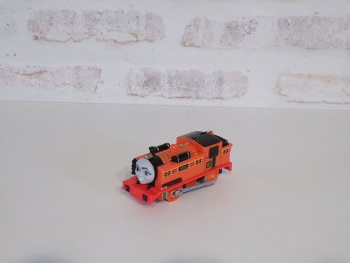 Train - Locomotive - Nia - Thomas et ses amis (J29)
