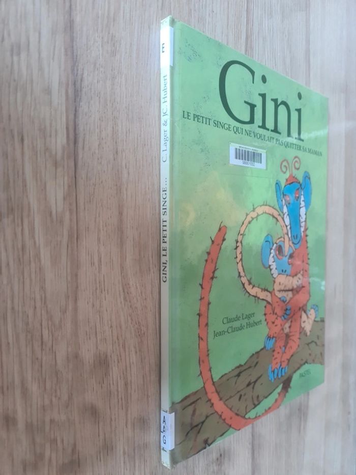 Gini le petit singe qui ne voulait pas quitter sa maman - photo numéro 6