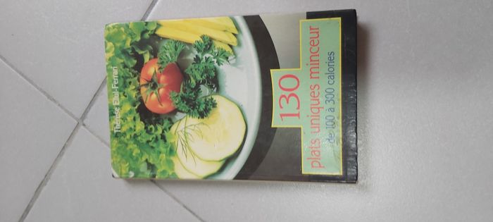 130 plats uniques minceur de 100 à 300 calories