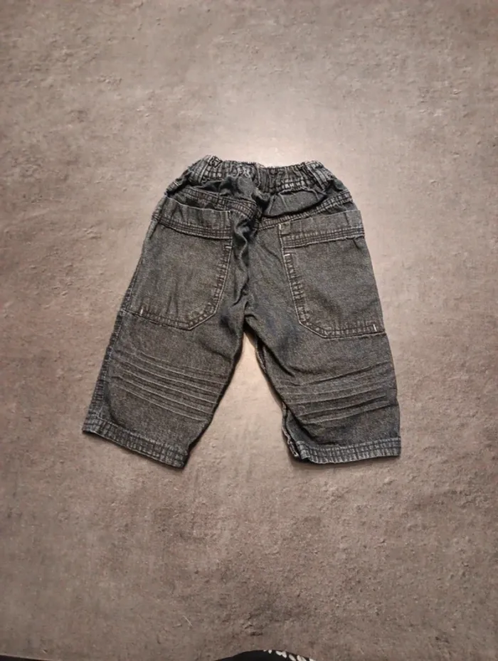 Jeans 6 mois - photo numéro 3
