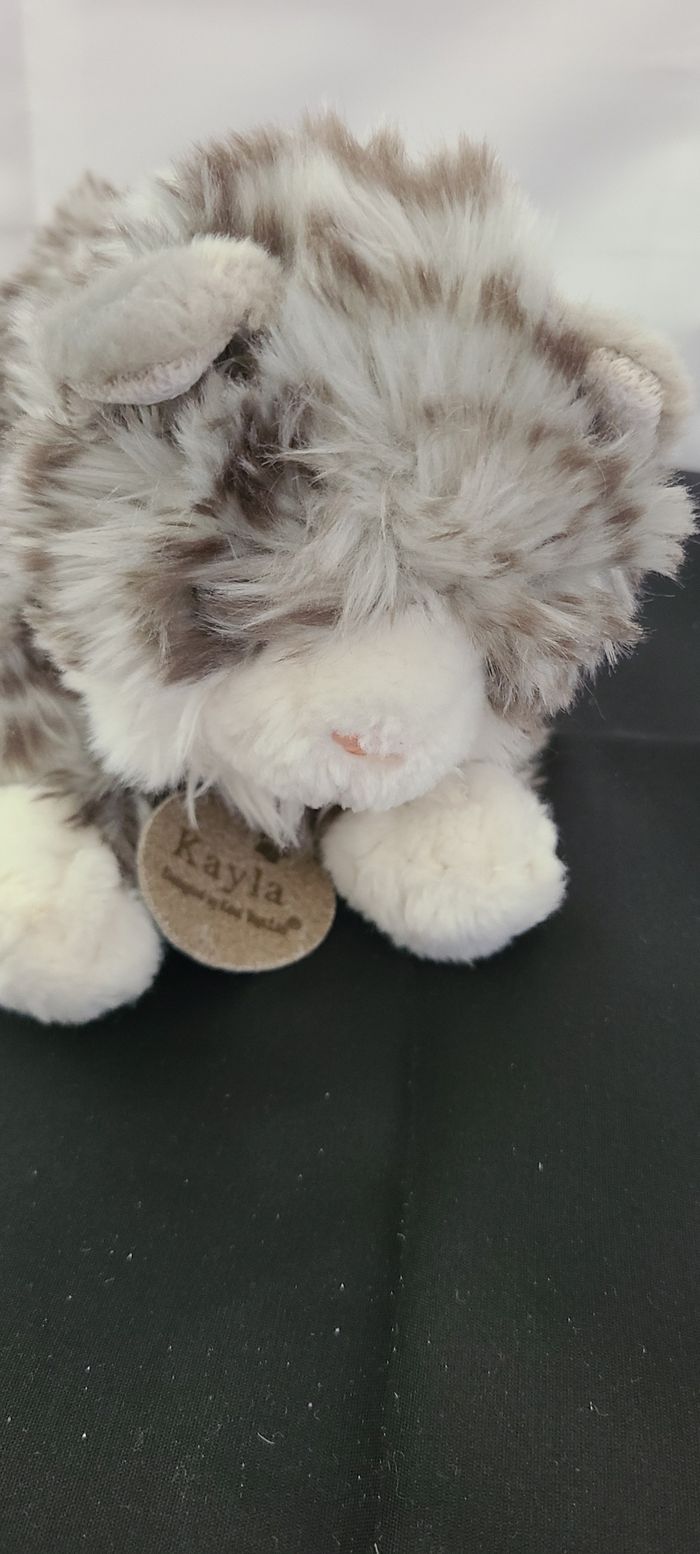 Peluche chat gris blanc tigré Kayla KEEL TOYS - photo numéro 3