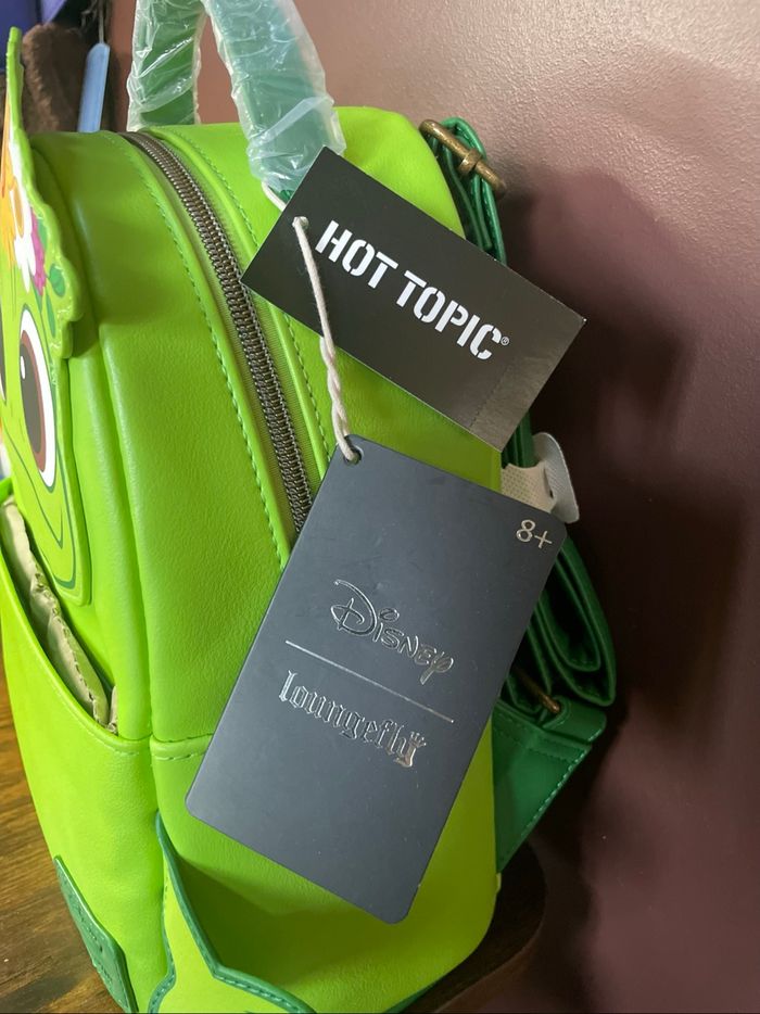 Sac à dos Pascal Cosplay Raiponce Disney Loungefly neuf - photo numéro 2