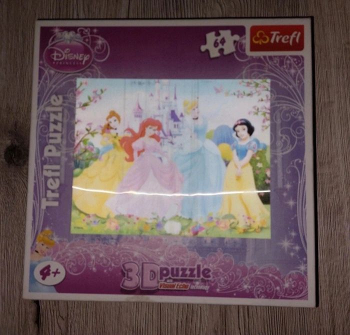 Puzzle 3 D 64 pièces princesse