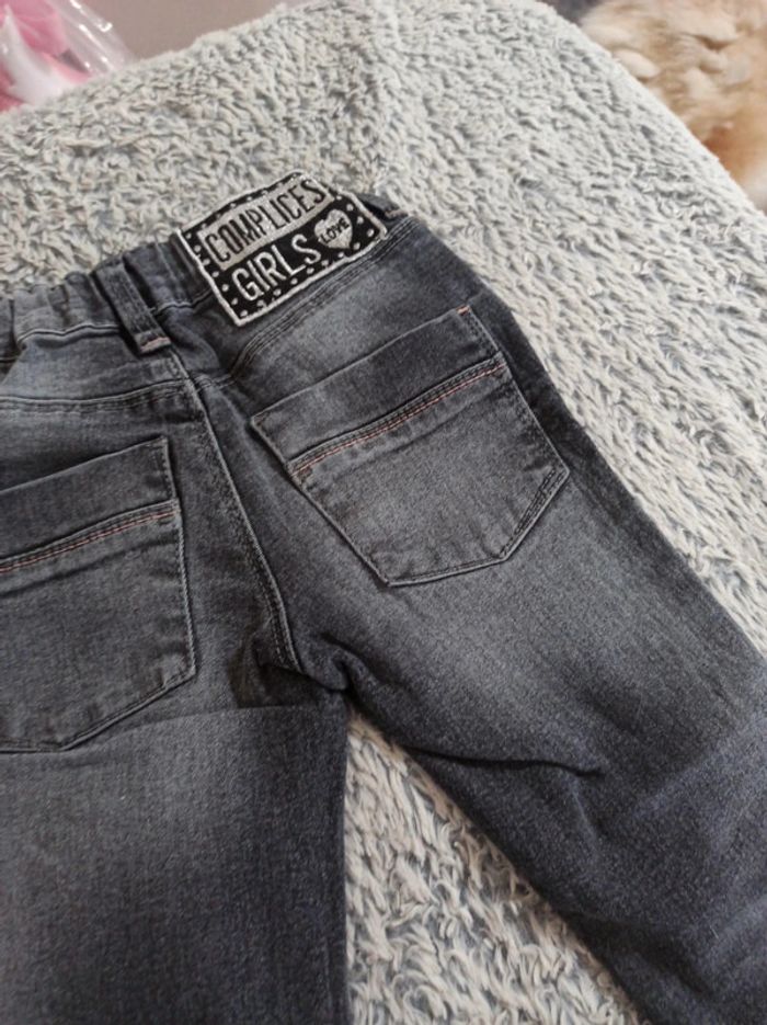 Jeans 3 ans - photo numéro 8
