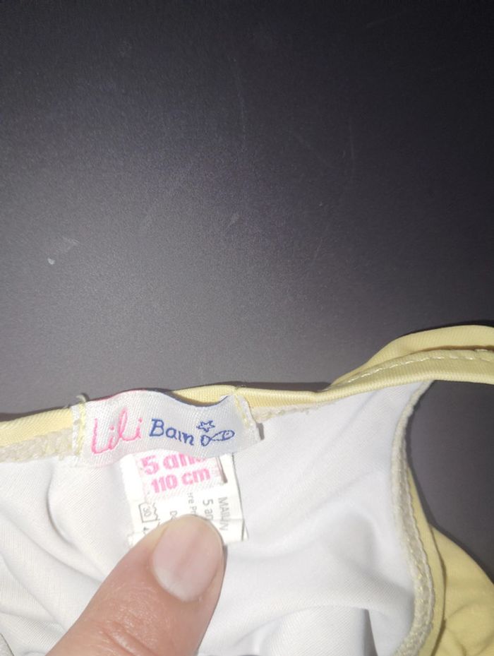 Maillot de bain une pièce taille 5 ans - photo numéro 8