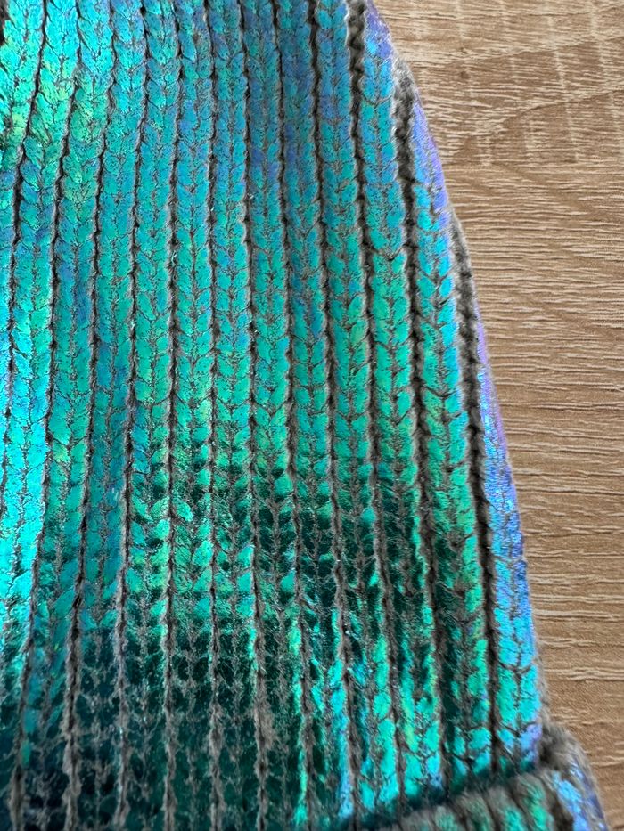 Bonnet vert brillant effet sirene Claire's neuf - photo numéro 2