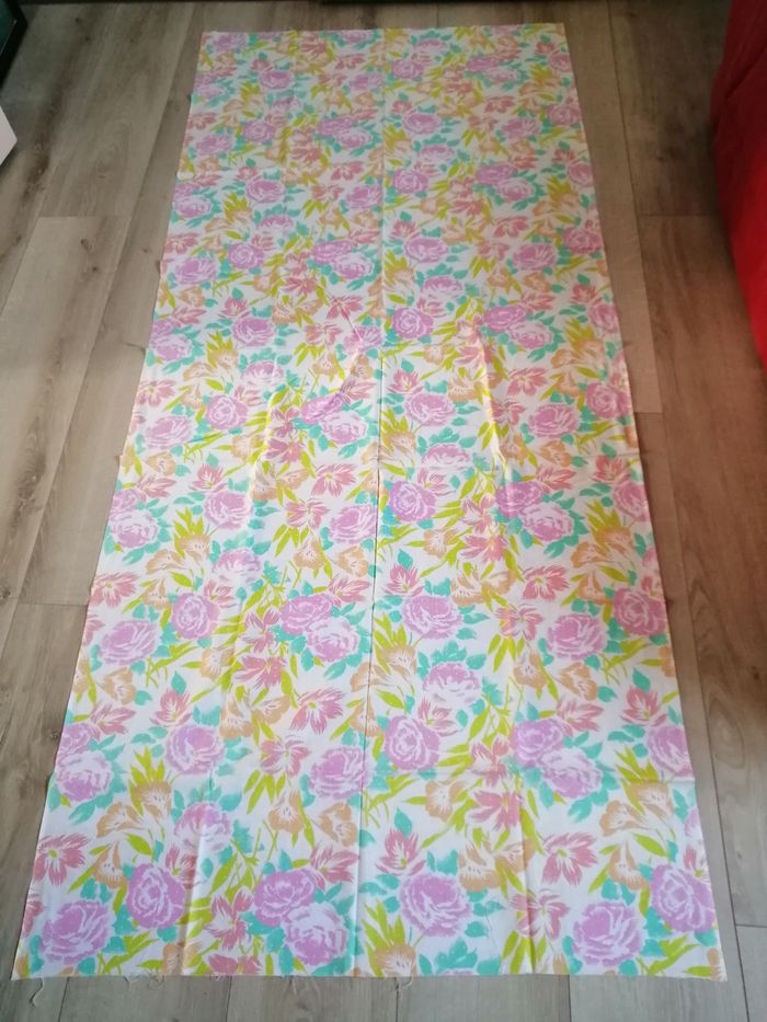 tissu imprimé 202 x 90 cm
