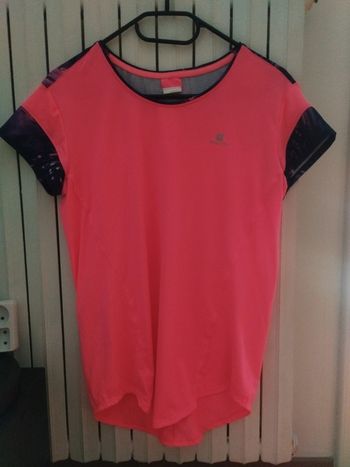 T-shirt de sport rose Domyos taille 40
