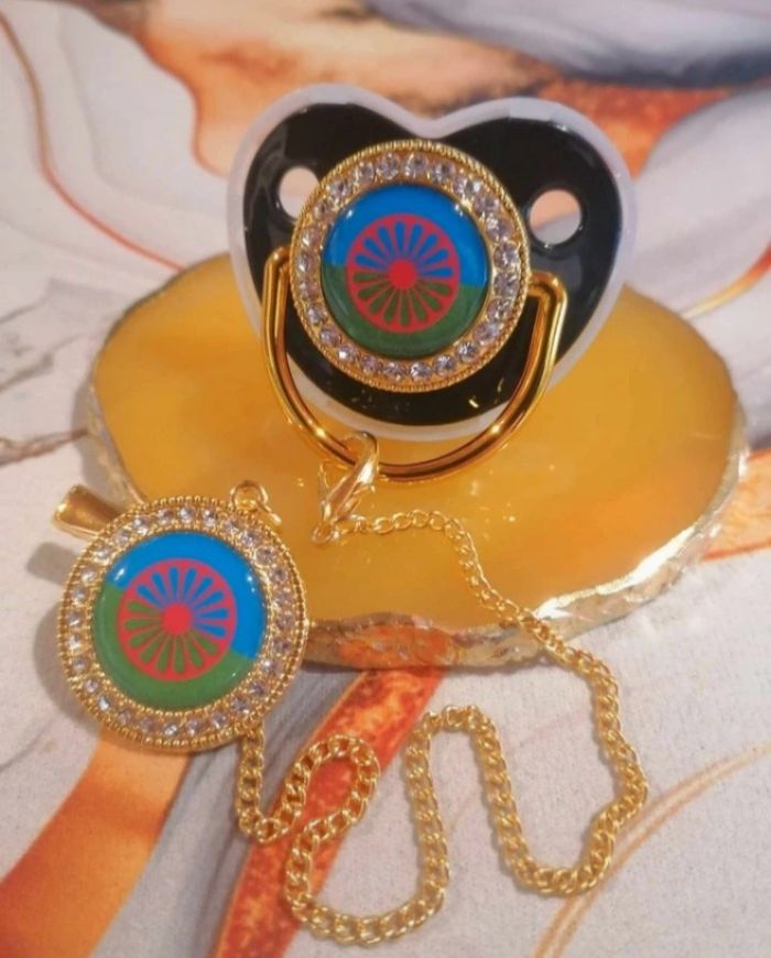 Sucette drapeau voyageur - photo numéro 2