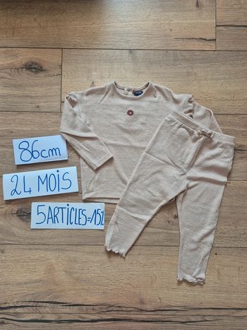 Ensemble fille 24 mois Kiabi – doux et confortable 🌸