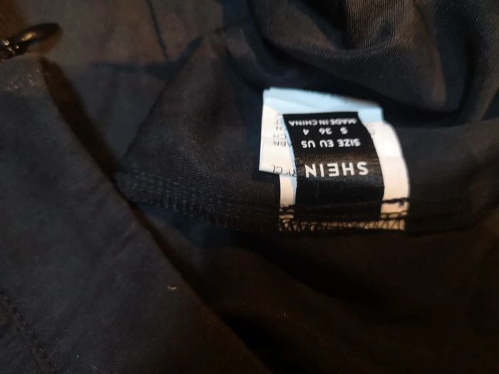 Short 36 - photo numéro 2