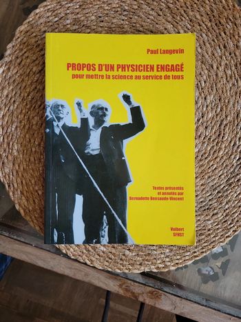 Propos d un physicien engagé.