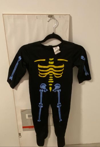 Costume
