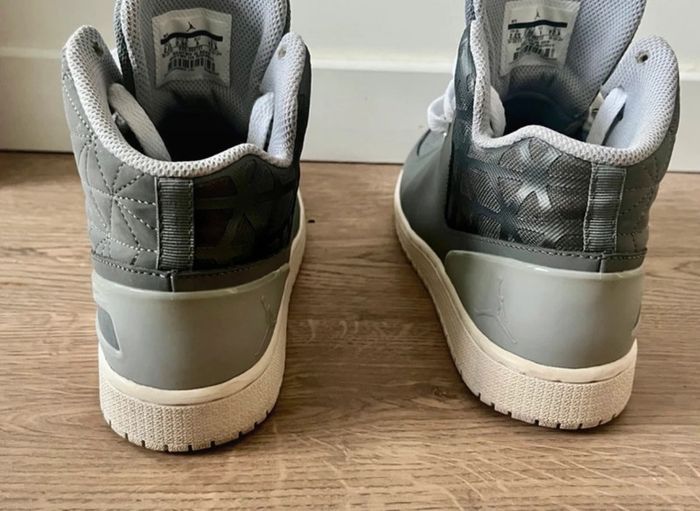 Air Jordan 1 Flight 3 BG Montante Grise - photo numéro 10