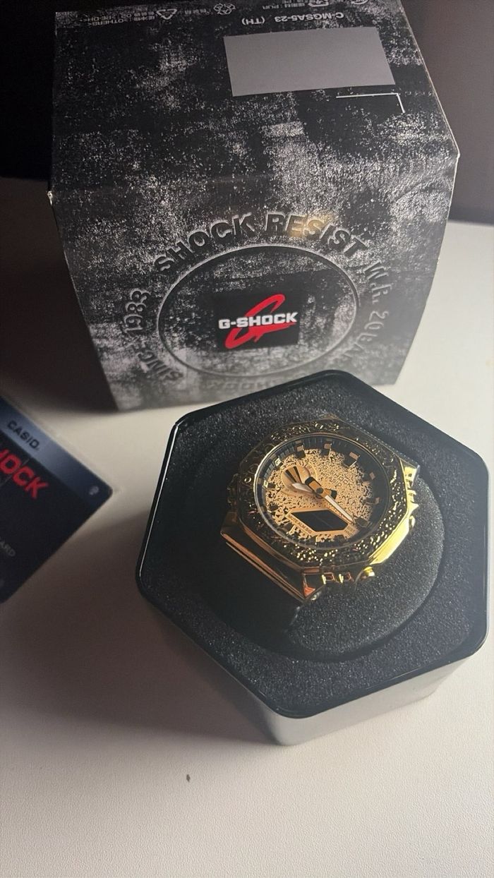 Montre g-shok - photo numéro 2