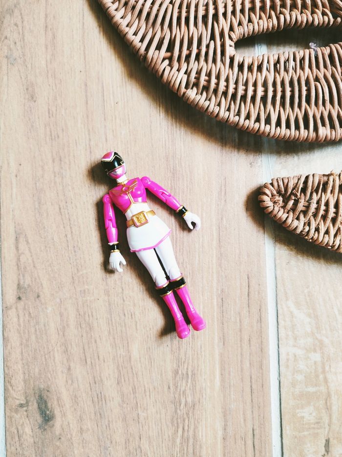 🙅 Power rangers megaforce figurine ranger rose marque Bandai