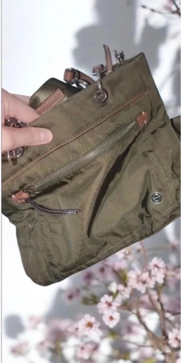 🎀 Sac à main en bandoulière comme neuf🎀 - photo numéro 2