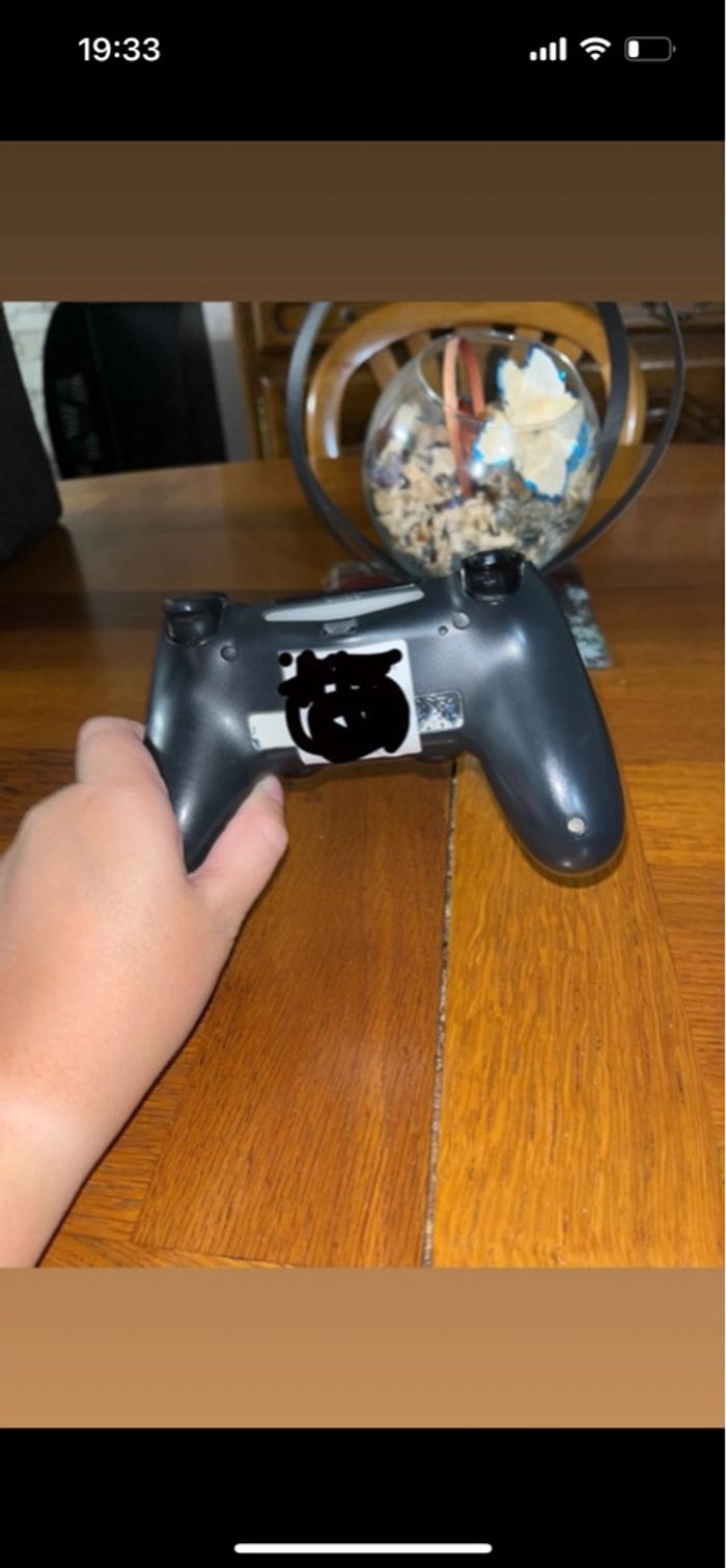 Manette de ps4 - photo numéro 2