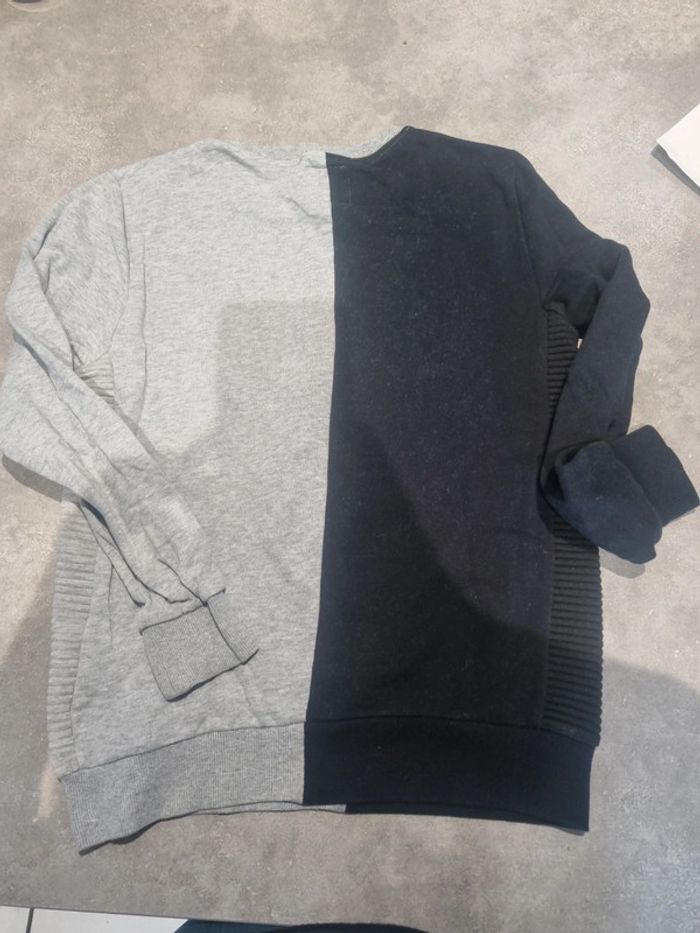 Pull garçon - photo numéro 3