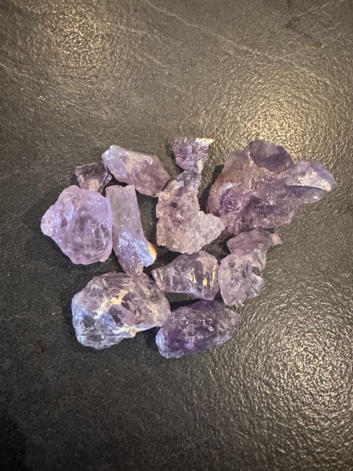 Lot de 255 g d’améthyste brute – pierres naturelles violettes - photo numéro 2