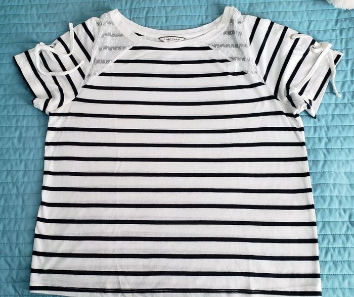 Tee-shirt T 42 marque NafNaf