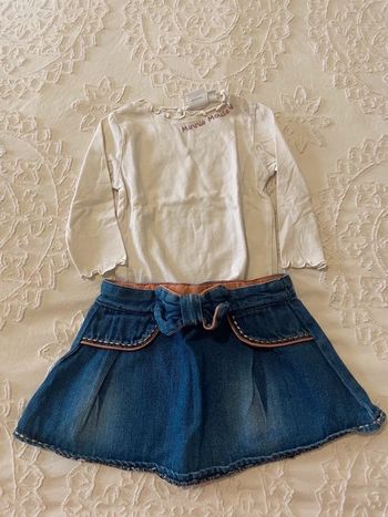 T-shirt et jupe en jean 18/24 mois