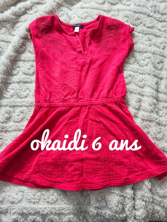 Robe brodée okaidi 6 ans