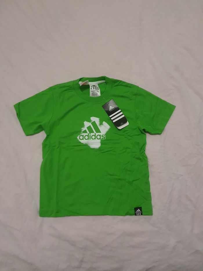 Adidas t-shirt taille 8 ans - photo numéro 2