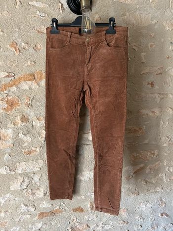 Pantalon velours Stradivarius
