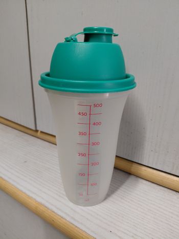 Shaker a vinaigrette tupperware vert vintage 