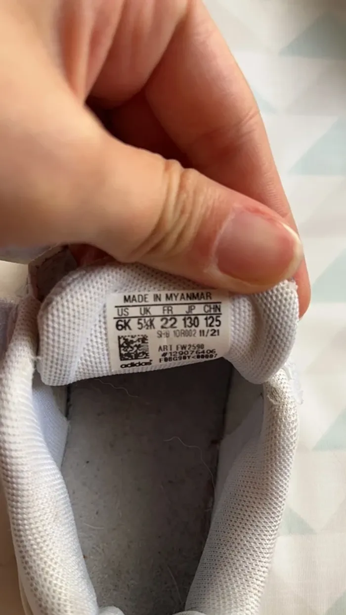 Basket adidas - photo numéro 6