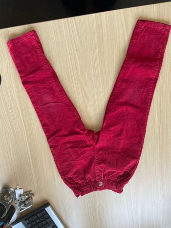 Pantalon rouge 