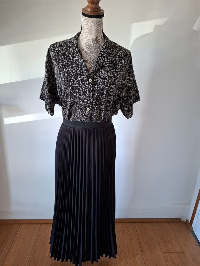 Chemise, chemisier à motifs noirs et blancs - photo numéro 2