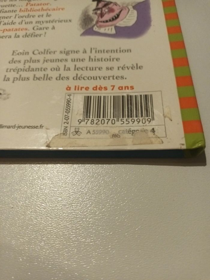 Panique à la bibliothèque - photo numéro 4