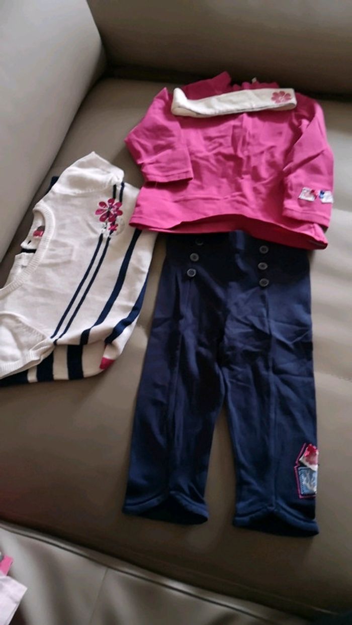 Ensemble 5 pièces bleu marine rose blanc - photo numéro 2