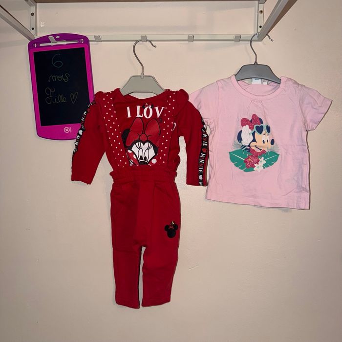 Lot de jolis vêtements Minnie, pyjama, polaire et bonnet, tenues, bodies ML - T6mois - Disney - photo numéro 3